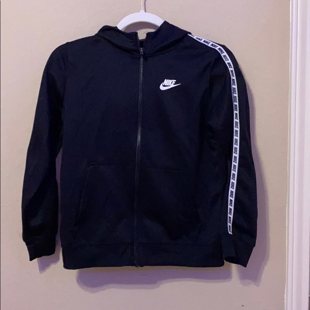 cute black nike jacket